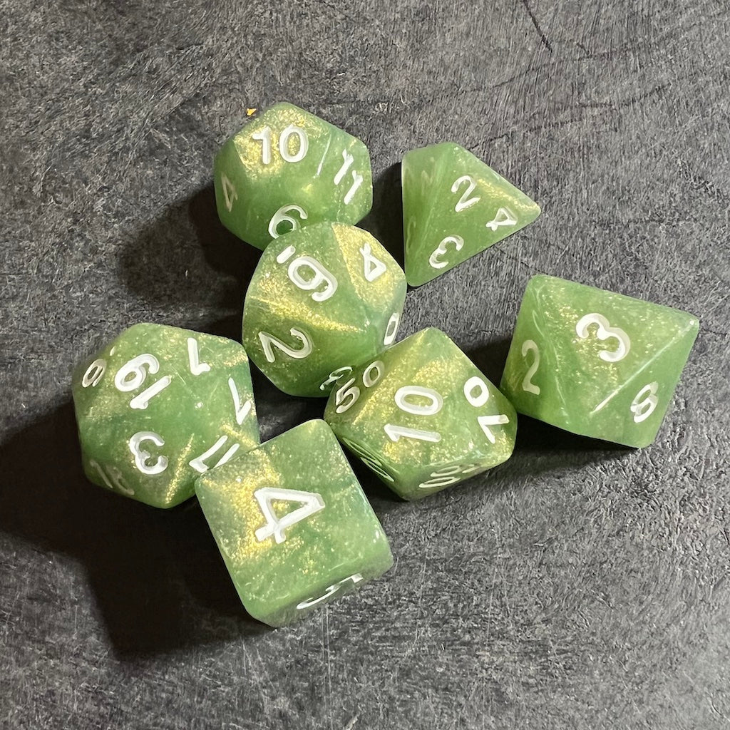 Dice: Simple 7-piece dice set (Light Green)